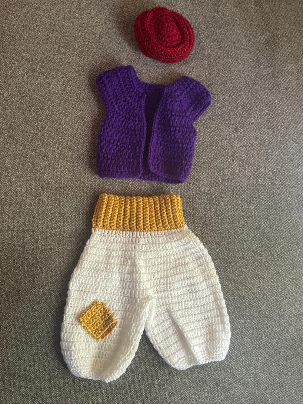 Baby Crochet Vest, Pants and hat Set - Aladdin inspired baby size 0-3 month